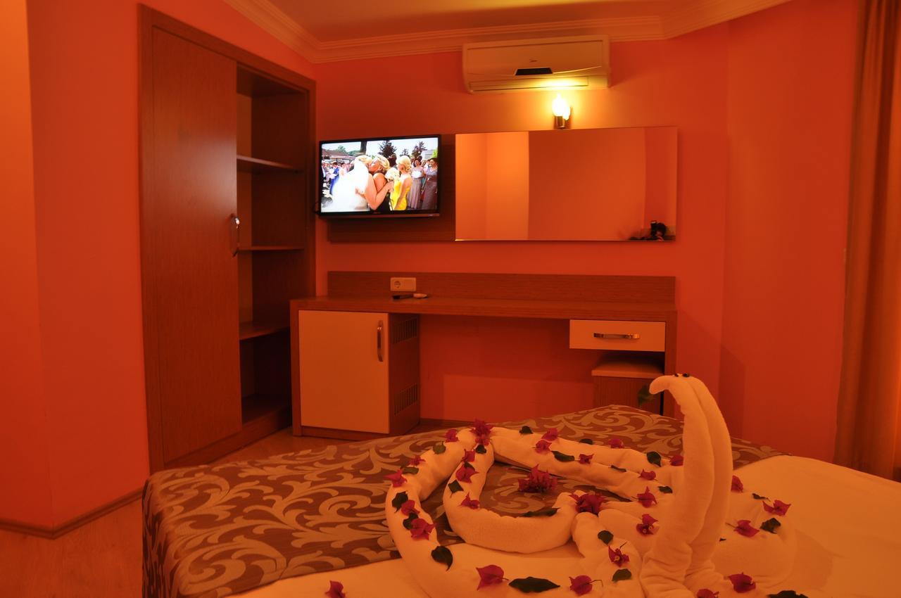 Grand Ati̇Lla Hotel Alanya Ngoại thất bức ảnh